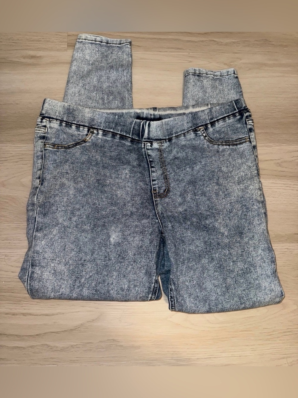 Forever 21+ Light Wash Jeans – Size 2X – Stretch Denim